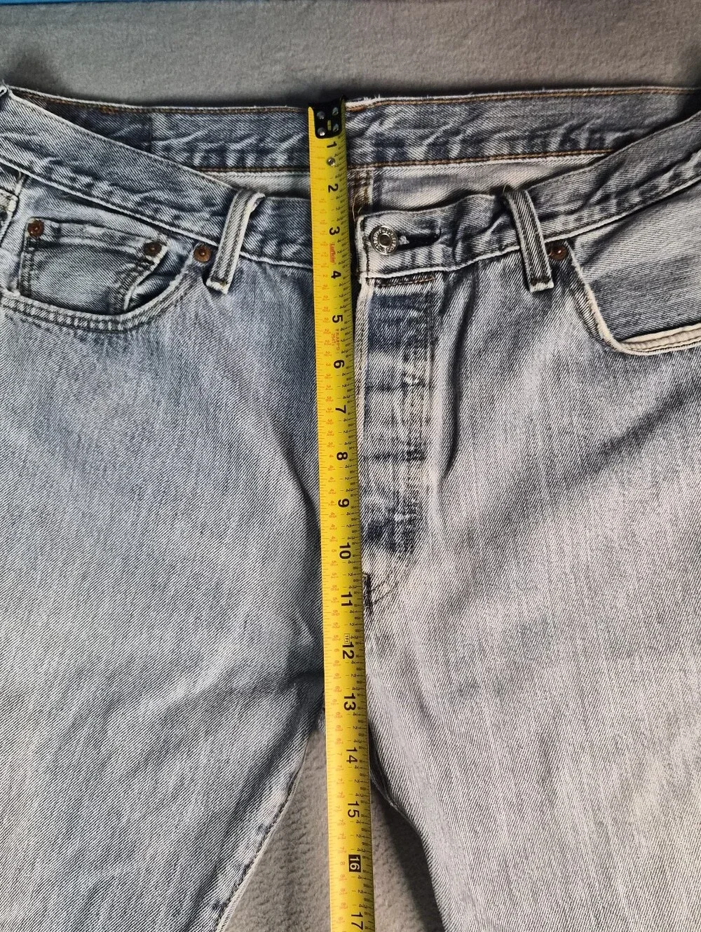 Levi's 505 light wash straight leg denim jeans size mens 36x34 denim straightleg